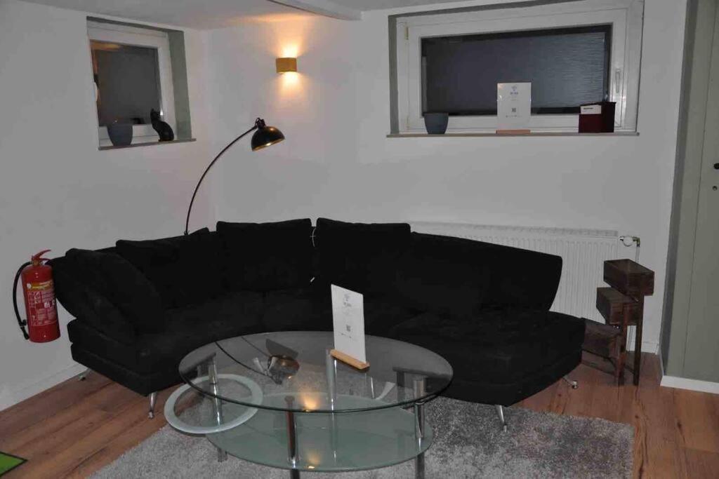 Ferienwohnung Stadtnaher Heller Souterrain Oldenburg Exterior foto